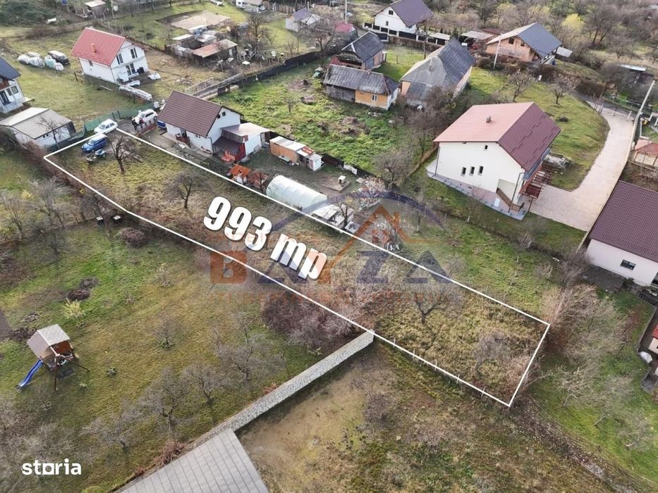 Teren intravilan Baia Sprie, strada Macului, 993 mp cu utilitati