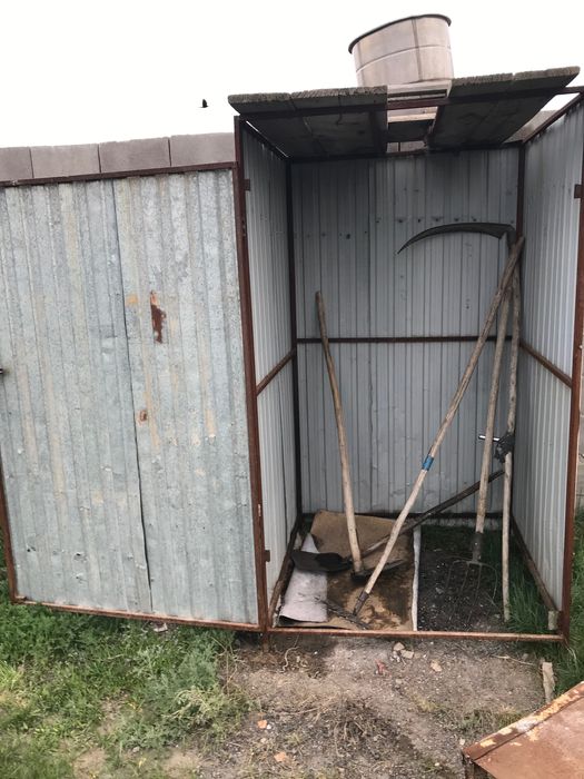 Продам уличный душ без бака