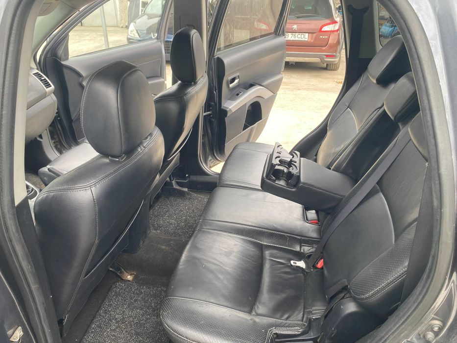 PEUGEOT 4007 2009 — imagine 4