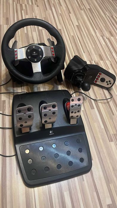 Volan Pc Logitech G27/ schimb cu ps sau chestii interesante