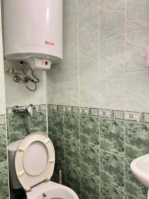 Тристаен апартамент в района на Колхозен пазар- 147259