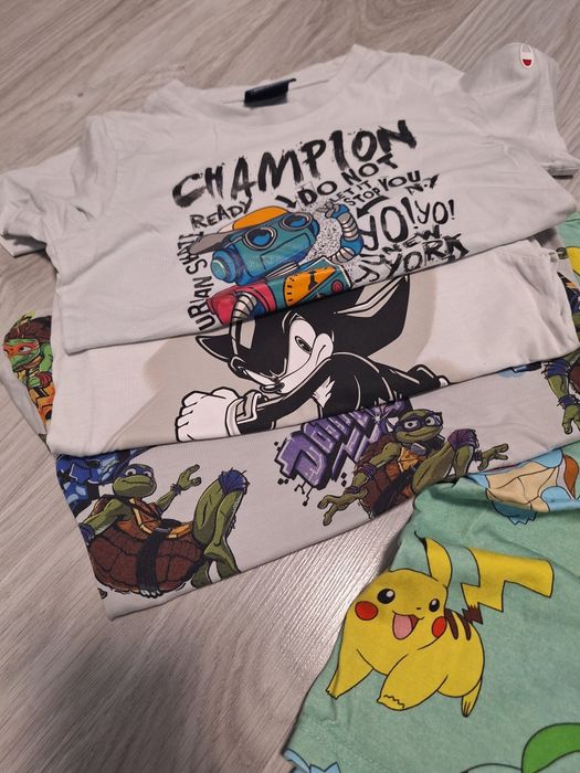 Тениски с къси гащи H&m pokemon
