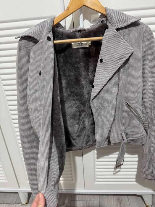 Дамско велурено яке