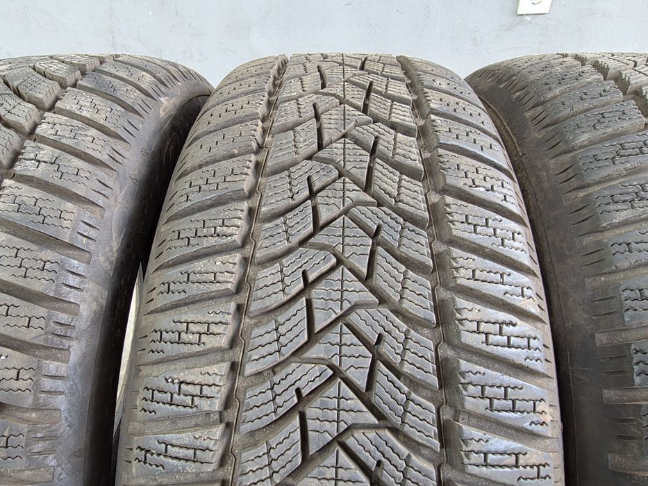 205/55/16 DUNLOP 4бр