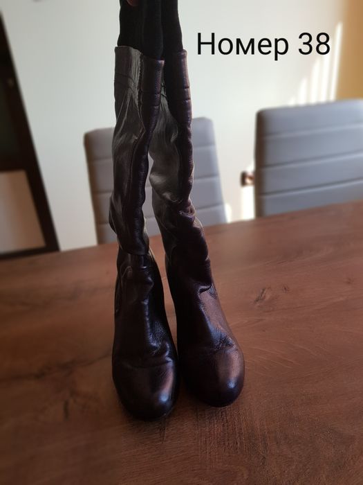 Дамски кожени боти