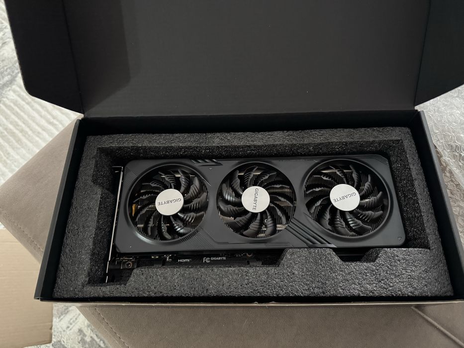 Видеокарта RTX4060