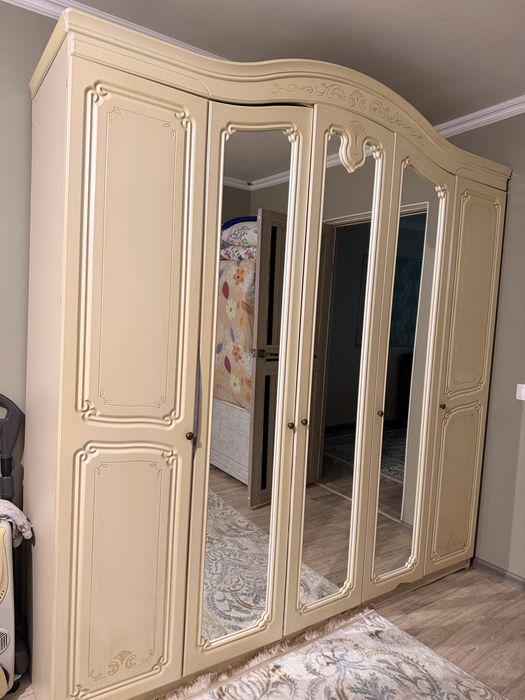 Спальный гарнитур.