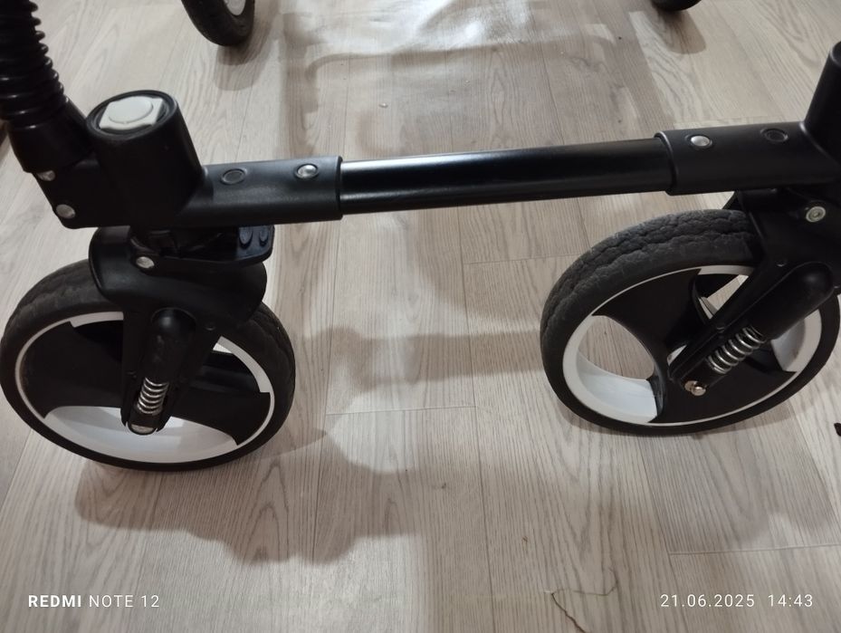 Продам коляску в отличном состоянии