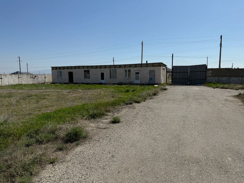 Продается база размером 1 га