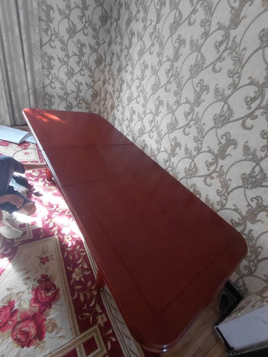 Раздвижной стол/обеденный стол