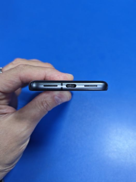 Google Pixel 8, 128 Гб.