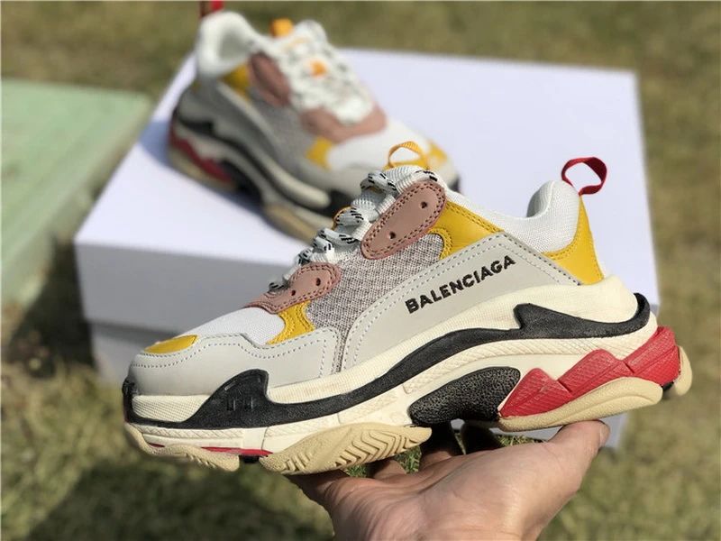 Balenciaga Triple S - White/Cream/Grey