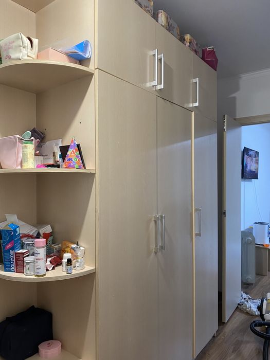 Срочно!Продам шкаф