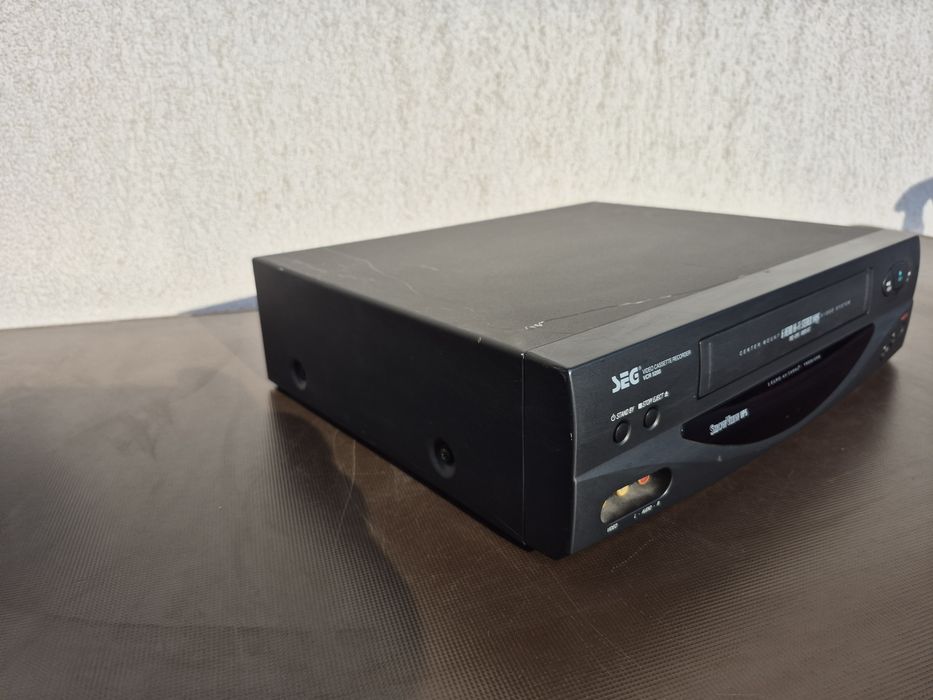 Vând video casette recorder marca SEG model VCR-5200,fabricat made in Europe 

- Turbo timer

- Digital Studio Picture Control 

-
