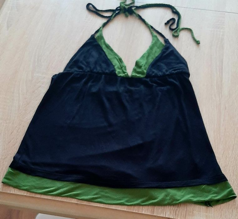 Ефектна туника,  и  две потничета за 13лв,двете