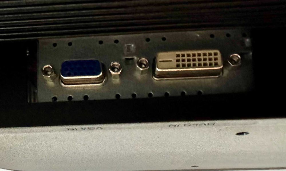 23" Монитор Acer V235HL