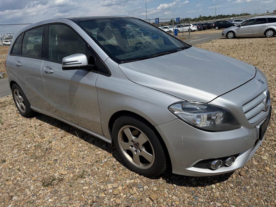 MERCEDES-BENZ B-Class