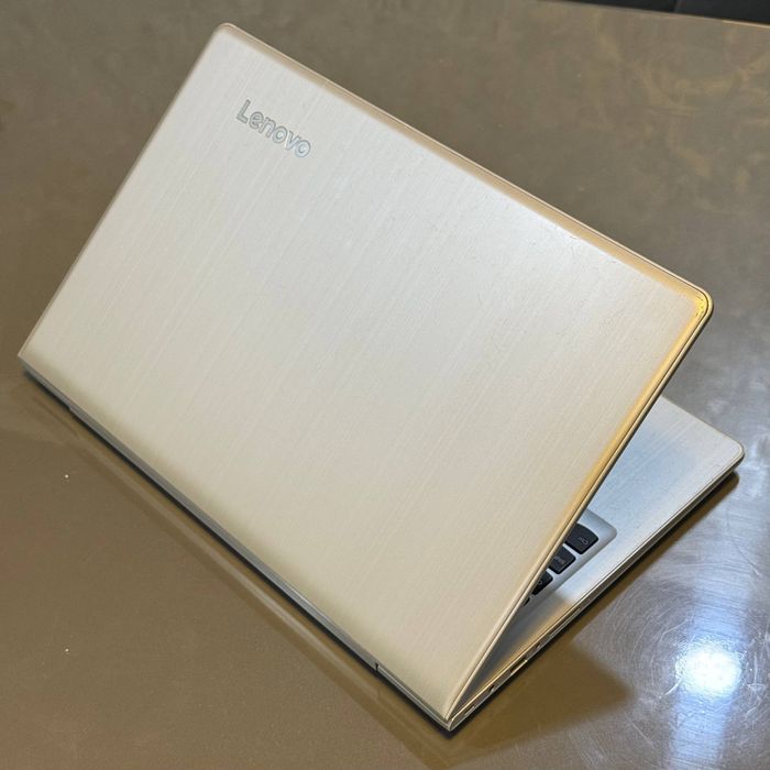 Lenovo Core i7 7-avlod noutbuki arzonga