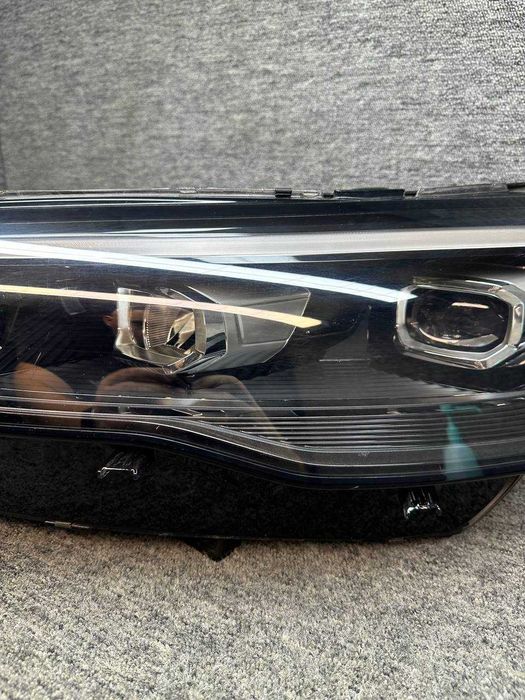 Far stanga full led matrix VOLKSWAGEN Tiguan 3