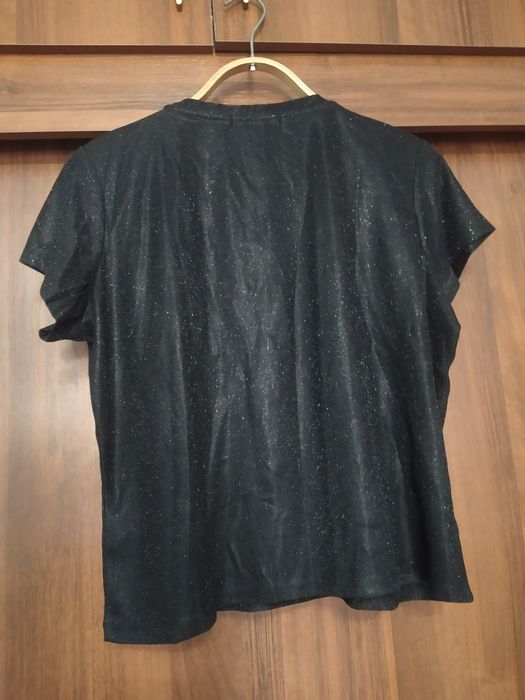 Продается кофта черная