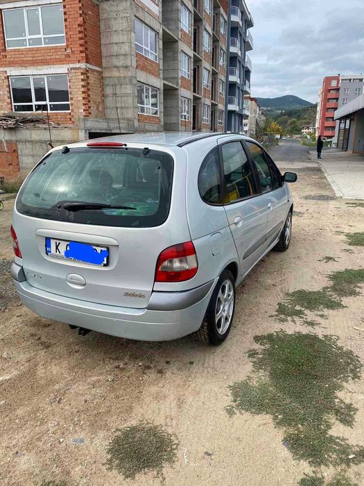 Продавам рено сценик1.9дси на части