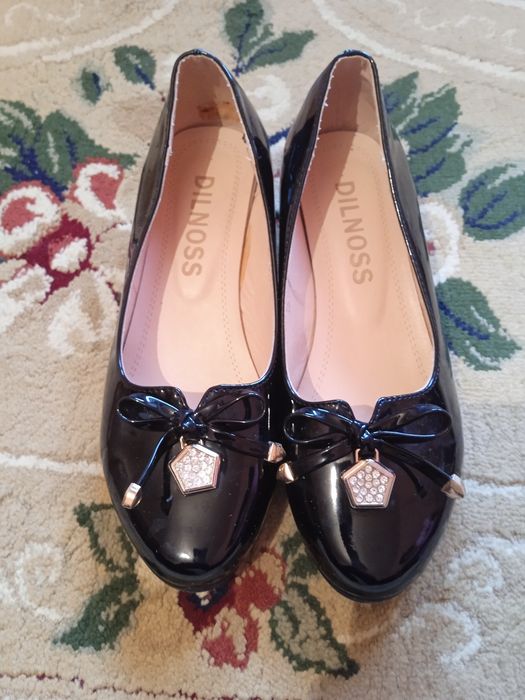 Tufli basanochka tapochka sotiladi