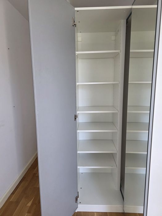 Dulap de colt IKEA Pax, alb cu 2 usi oglinda, 110x110x201 cm