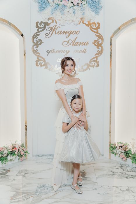 3 Платья мама и доча , бабушка