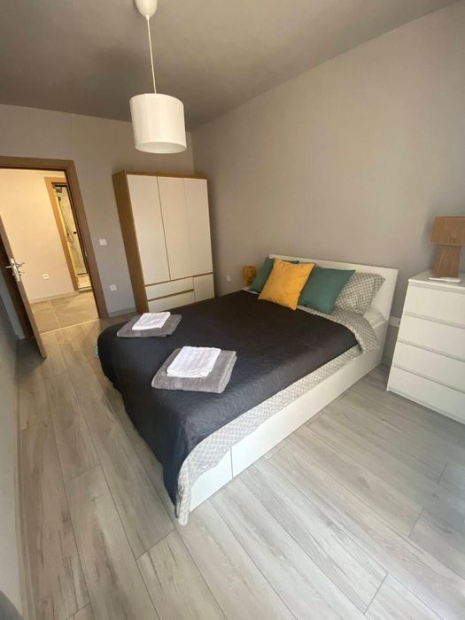 Дава се под наем Двустаен апартамент в Варна, Център - 60 кв.м за 613 € - Снимка #4