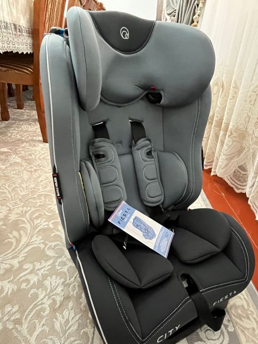 Автокресло детский новый!