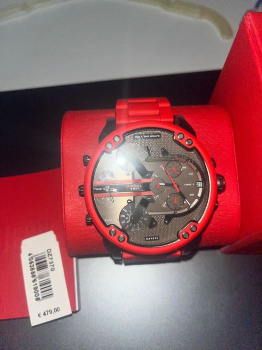 Diesel Mr. Daddy 2.0 DZ7370 – ceas bărbătesc roșu, cutie originală