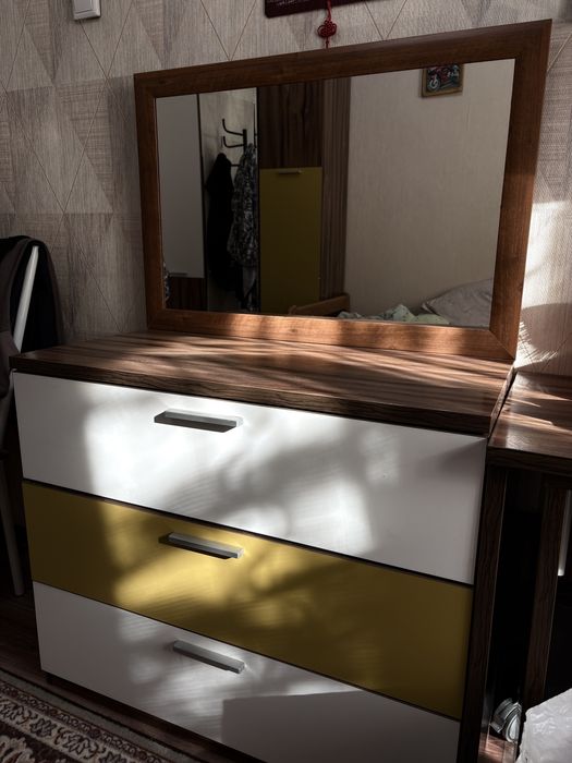 Подростковый гарнитур