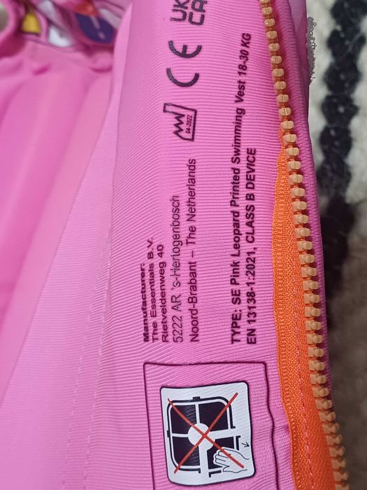 Vesta inot marca Swim Essentials