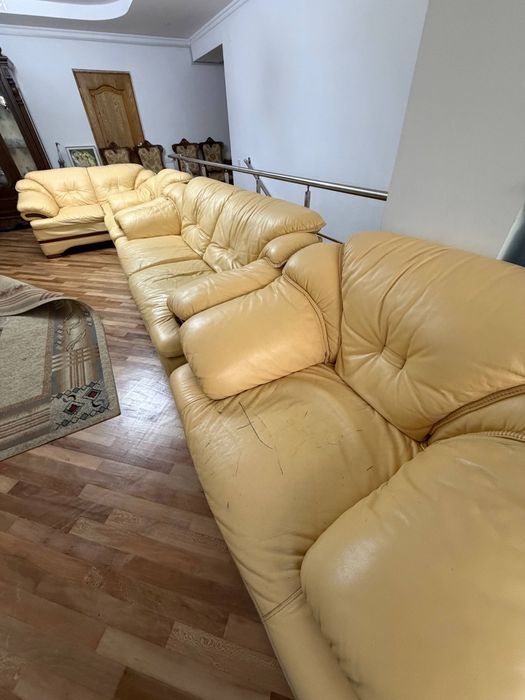 Продаю диван, состояние хорошее