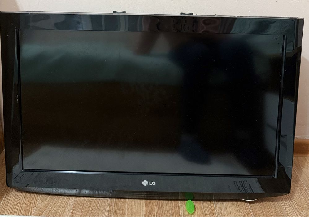 Телевизор LG б/у