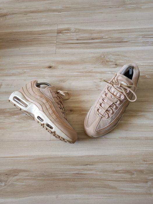 Оригинални дамски маратонки Nike Air Max 95 Bio Beige