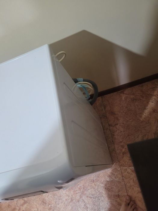 Продаю стиральную машинку