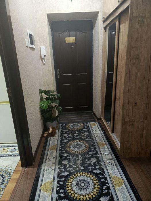 Sergeli 3 bekat yaqinida 2 xonali kvartira ijaraga beriladi srochna