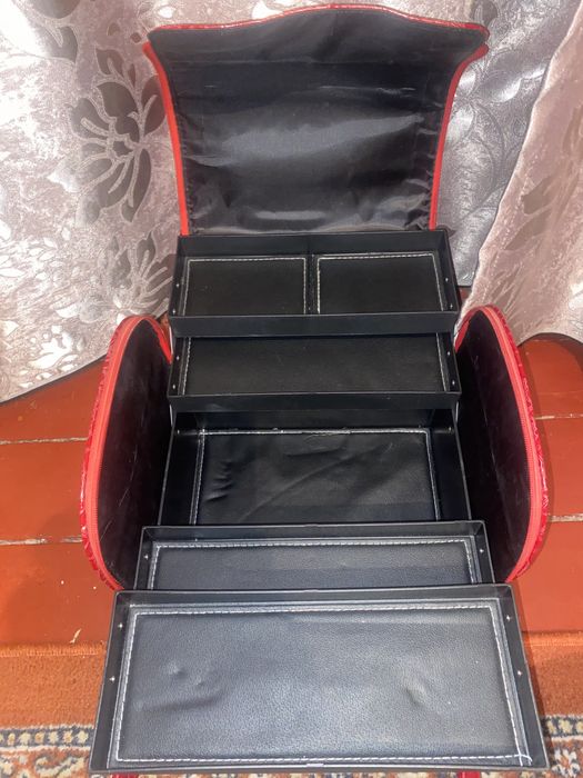 Продам срочно для парихмахера