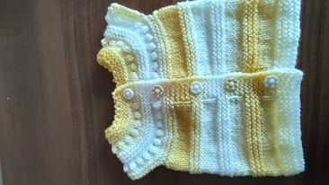 Бебешки плетени елечета и терлички