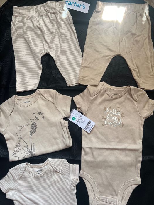 Carters набор заказывали с Америки на 3 мес боди со штанишками