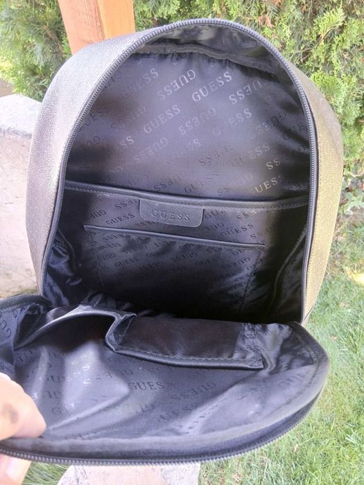 Раница  Guess!!!