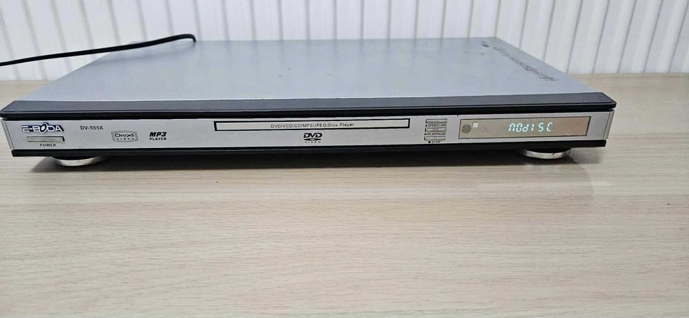 Dvd E boda  DV 555X