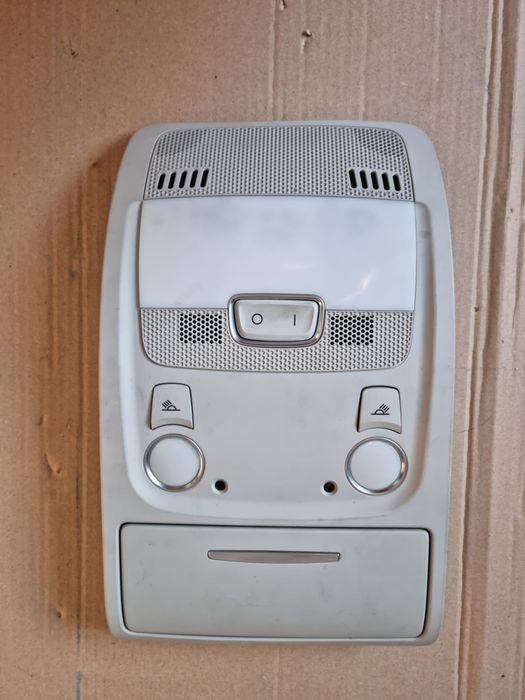 Plafoniera Audi A4 B8 A5