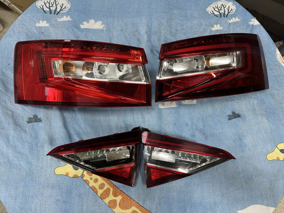 Stopuri stânga dreapta skoda superb 3.v.