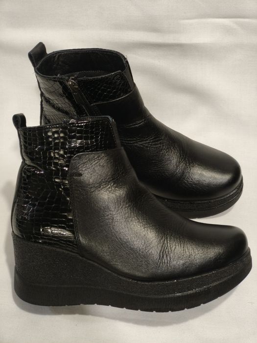 Боти естествена кожа, номер 36