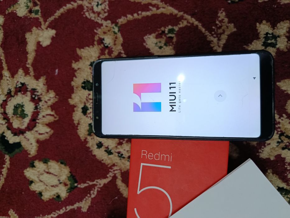 Xiaomi Редми 5 плюс