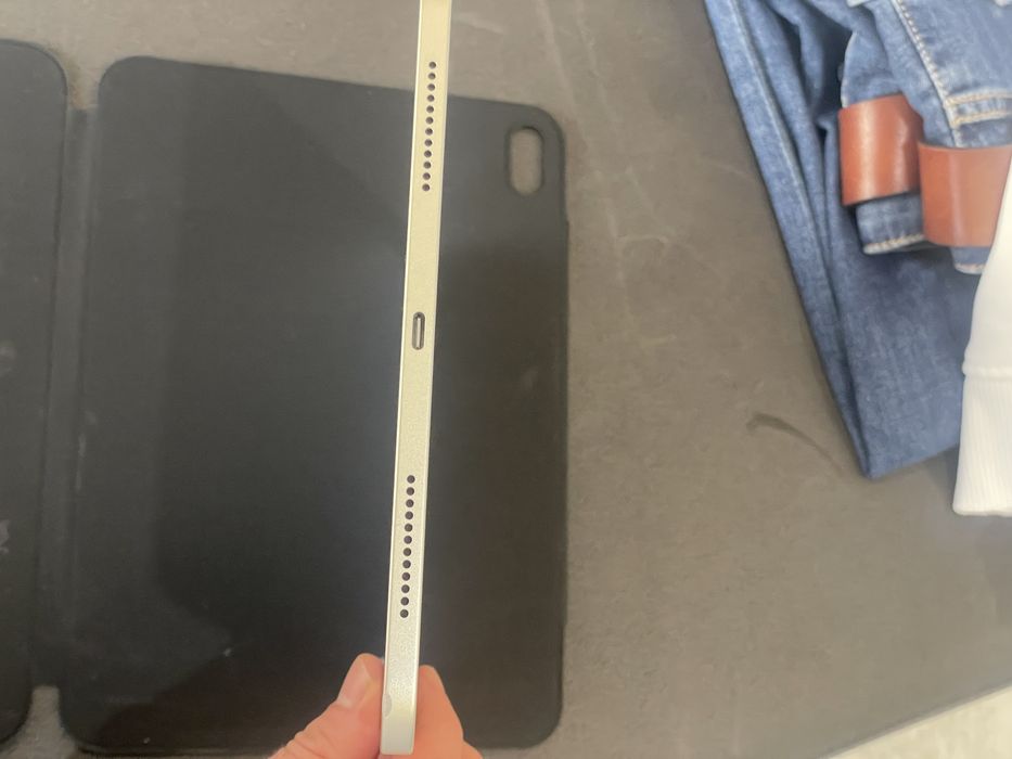 Ipad a16 продам почти новый