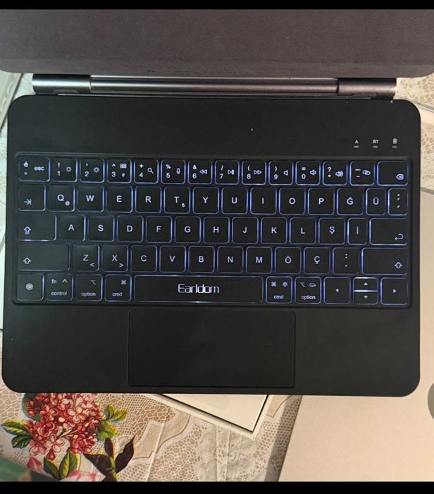 iPad Air 11” M3 256GB + Apple Pencil Pro + Клавиатура + Калъф ПОДАРЪК