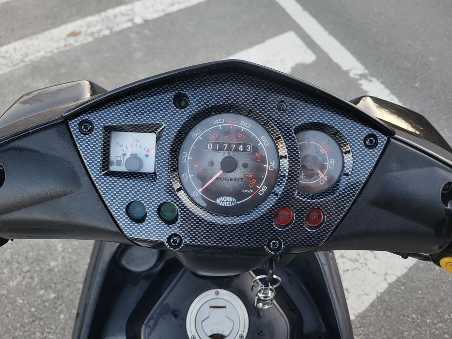 Scuter 49cc Peugeot JetForce Racire apa - Prinde 80/90 km/h - Permis B